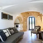 Vila Trullo And Lamia Cinera *