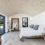 Trullo And Lamia Cinera Vila