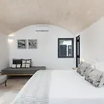 Vila Trullo And Lamia Cinera Cisternino