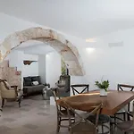 Trullo And Lamia Cinera Vila