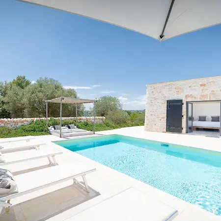 Trullo And Lamia Cinera Villa