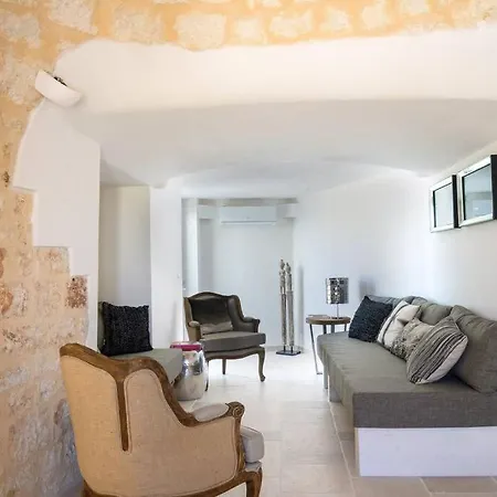 Trullo And Lamia Cinera Cisternino