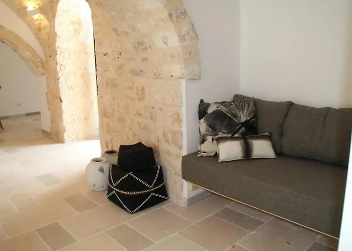 Trullo And Lamia Cinera