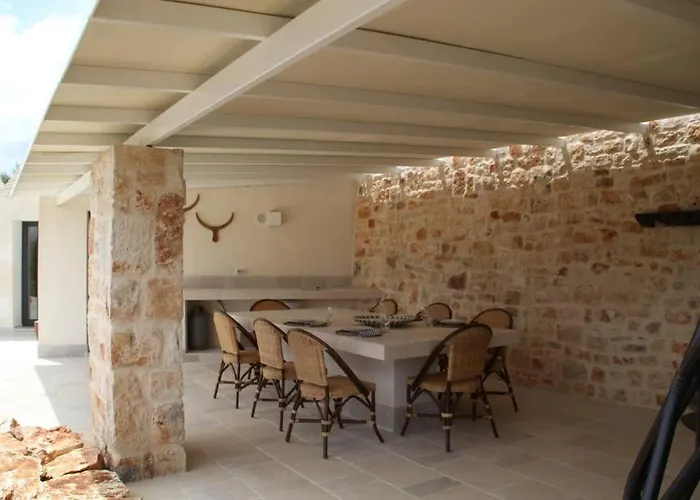 Villa Trullo And Lamia Cinera