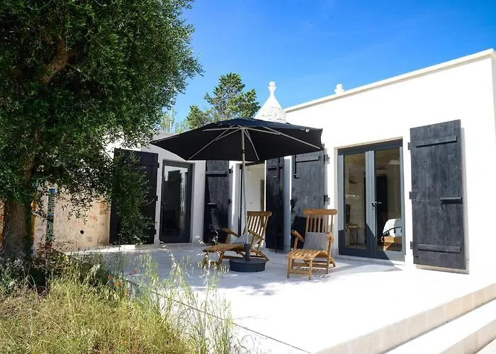 Trullo And Lamia Cinera Villa