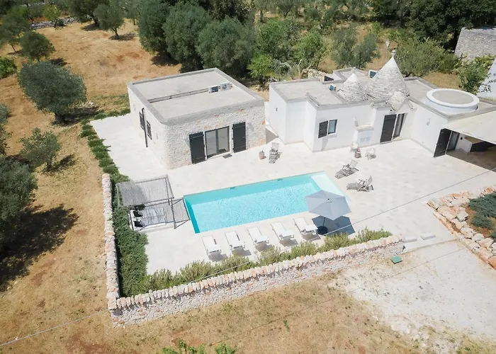Trullo And Lamia Cinera Villa *